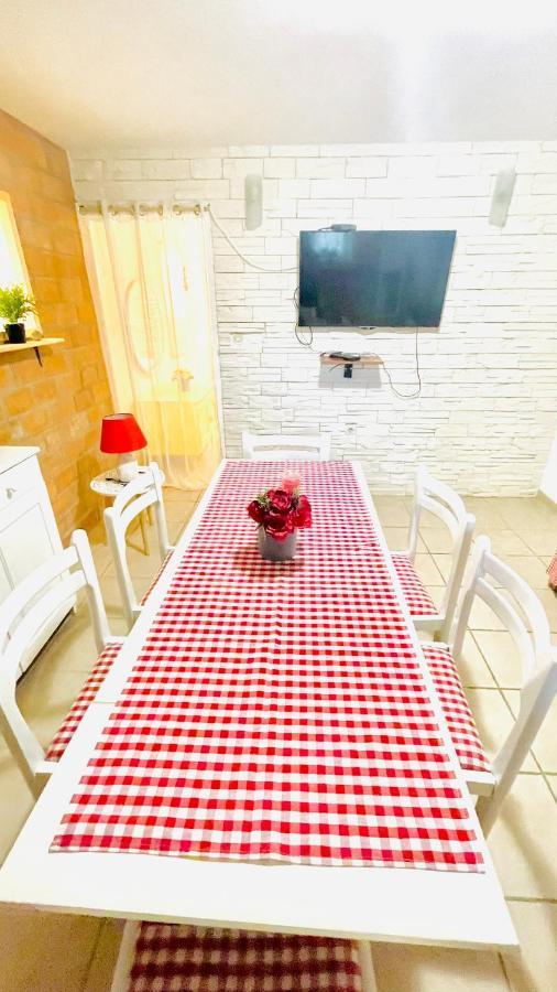 Colorful And Happy Apartment Sukosan - With Parking Eksteriør bilde